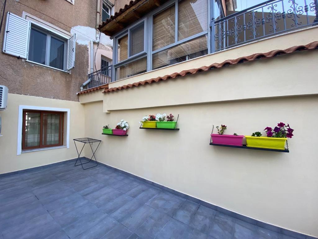 Saranda Beach Apartment Екстериор снимка