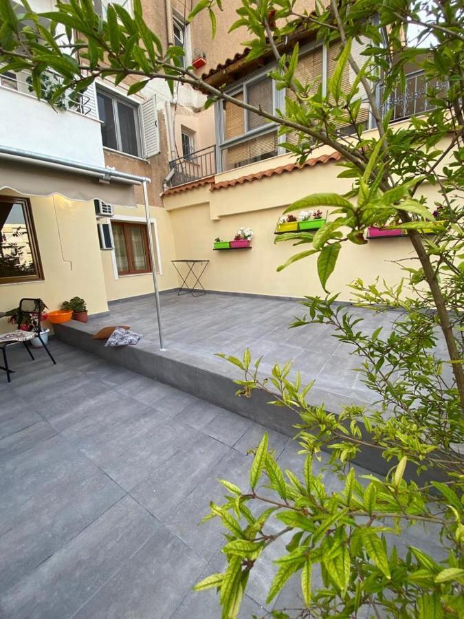 Saranda Beach Apartment Екстериор снимка