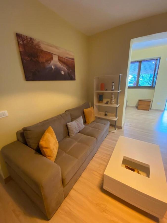 Saranda Beach Apartment Екстериор снимка
