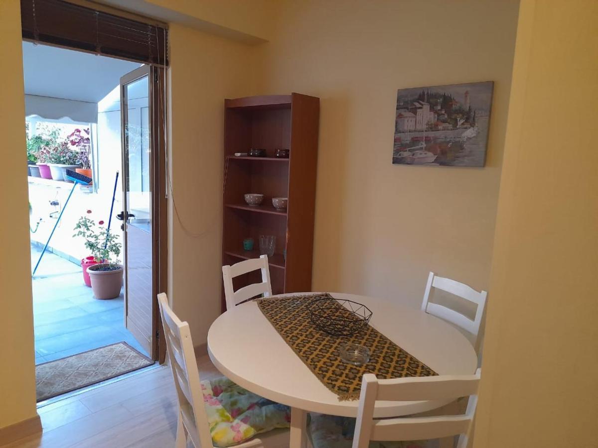 Saranda Beach Apartment Екстериор снимка