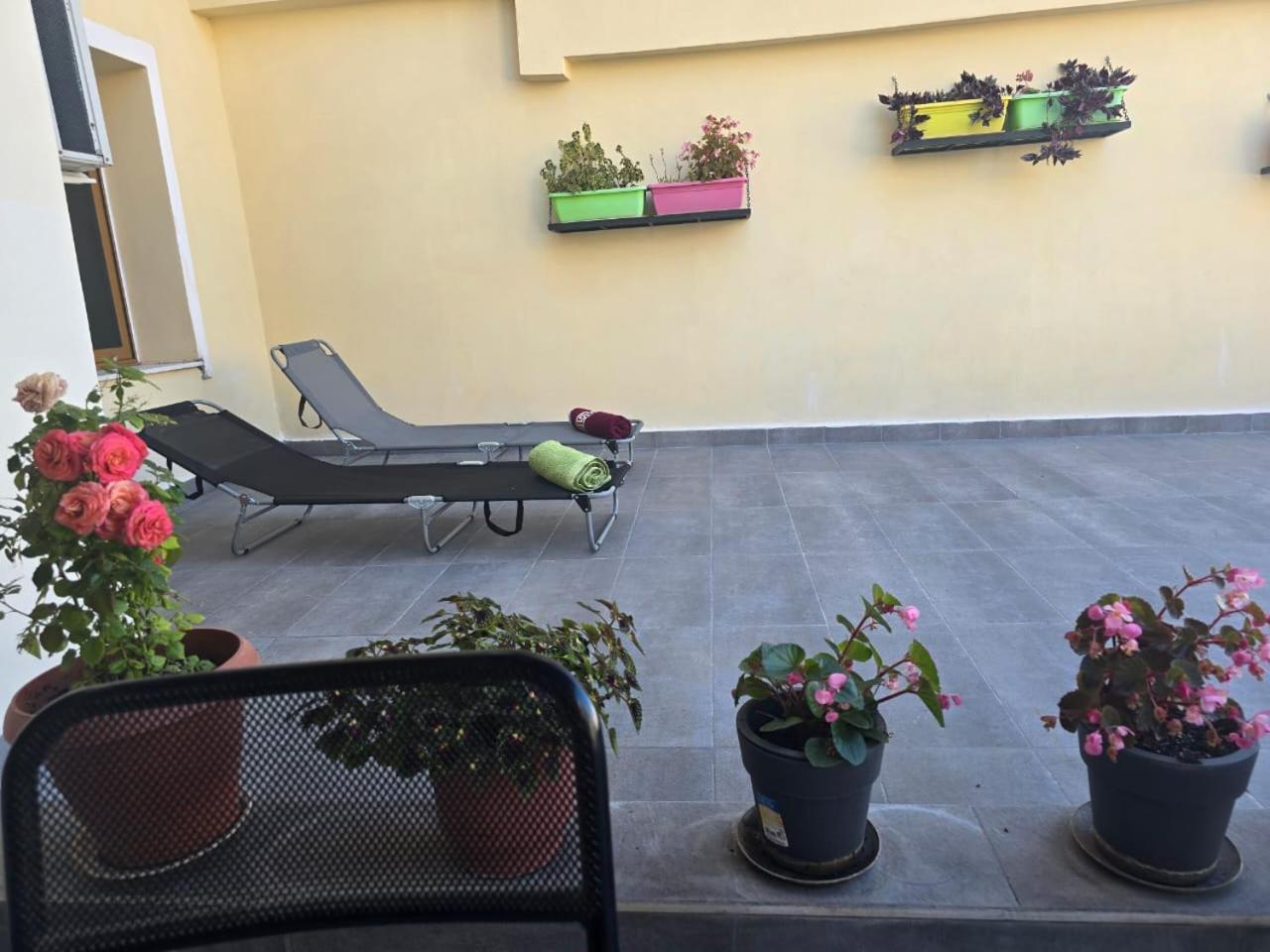 Saranda Beach Apartment Екстериор снимка