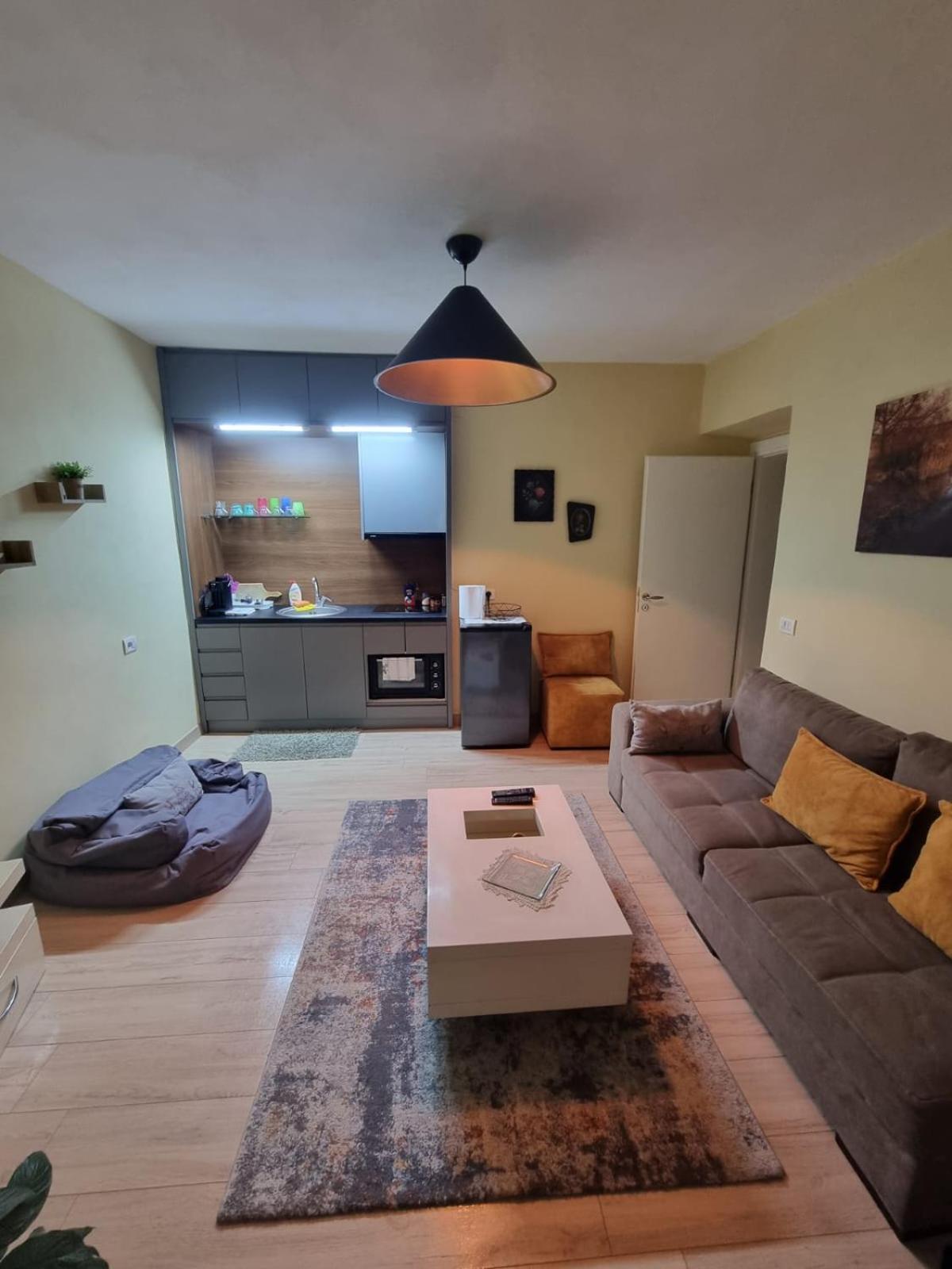 Saranda Beach Apartment Екстериор снимка